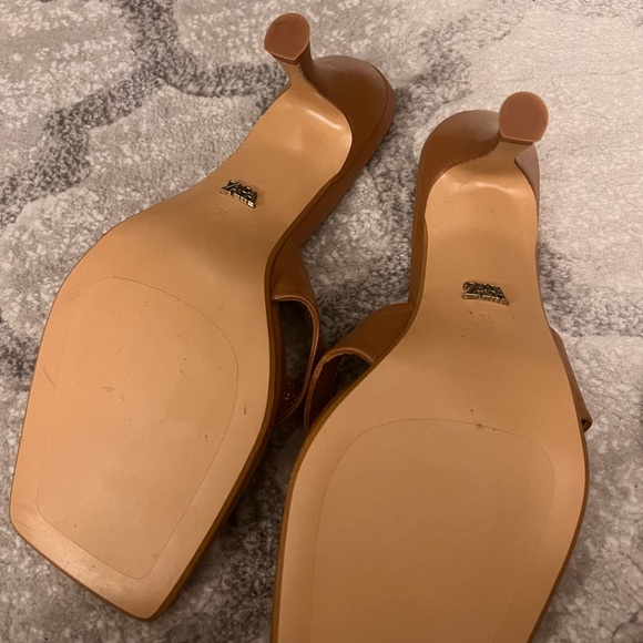 Zara heels - Picture 3 of 3